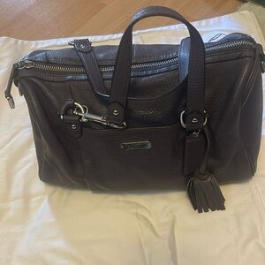 Coach. Leather satchel handbag great color
smoke free home gray